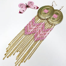 Load image into Gallery viewer, Spring Bloom Large Statement Earrings - Daisy Pink