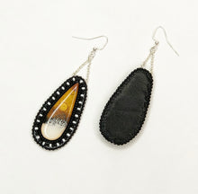 Load image into Gallery viewer, Earth Earrings