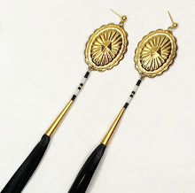 Load image into Gallery viewer, Earth Tassel Earrings